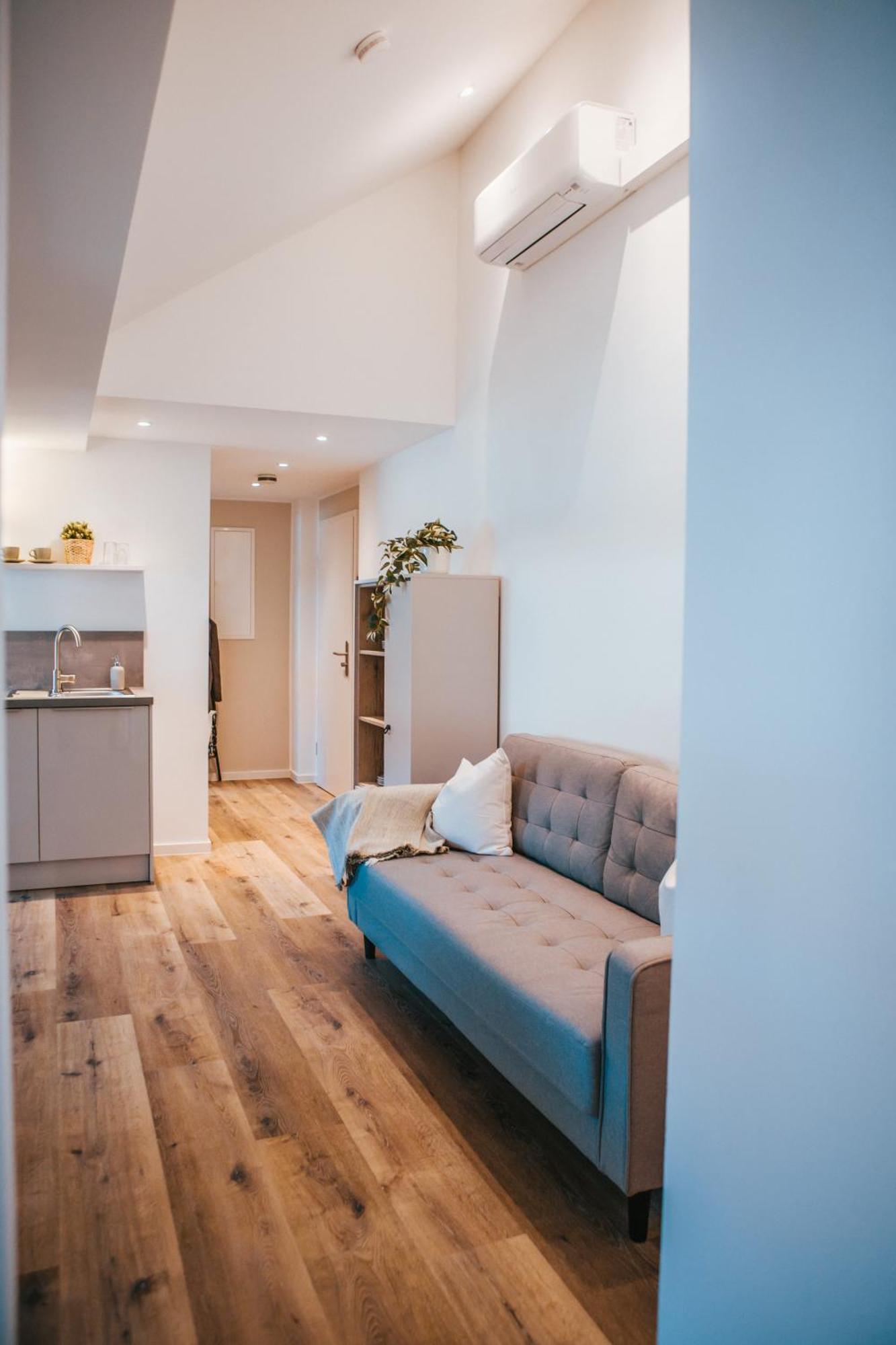 Apartment Wohnen Auf Zeit In *